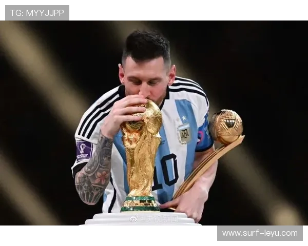 足球明星闪耀球场瞬间高清背景图展示球技与风采完美融合