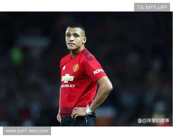 足球穿7号球衣的传奇人物是谁他是如何成为世界巨星的